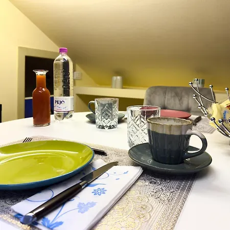 Brera - Tiny Apartment